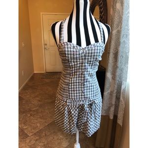 NWT Adorable Guess Brand Summer Dress